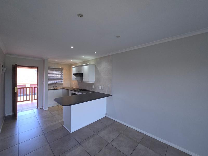 2 Bedroom Property for Sale in Sonstraal Heights Western Cape